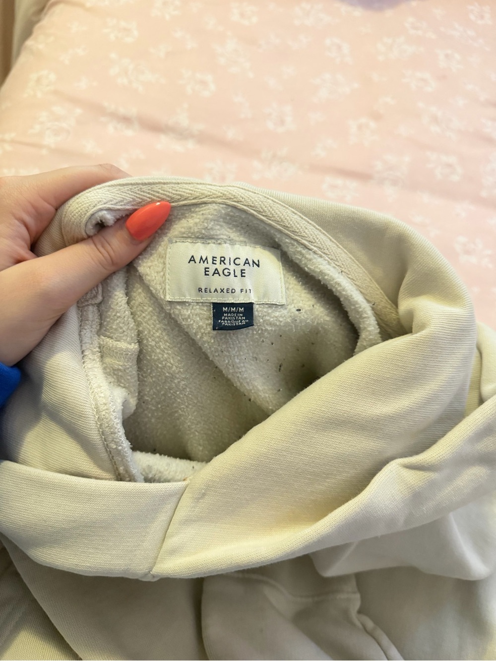American Eagle Relaxed Fit Hoodie - Cream/Oatmeal - Size Medium🍦